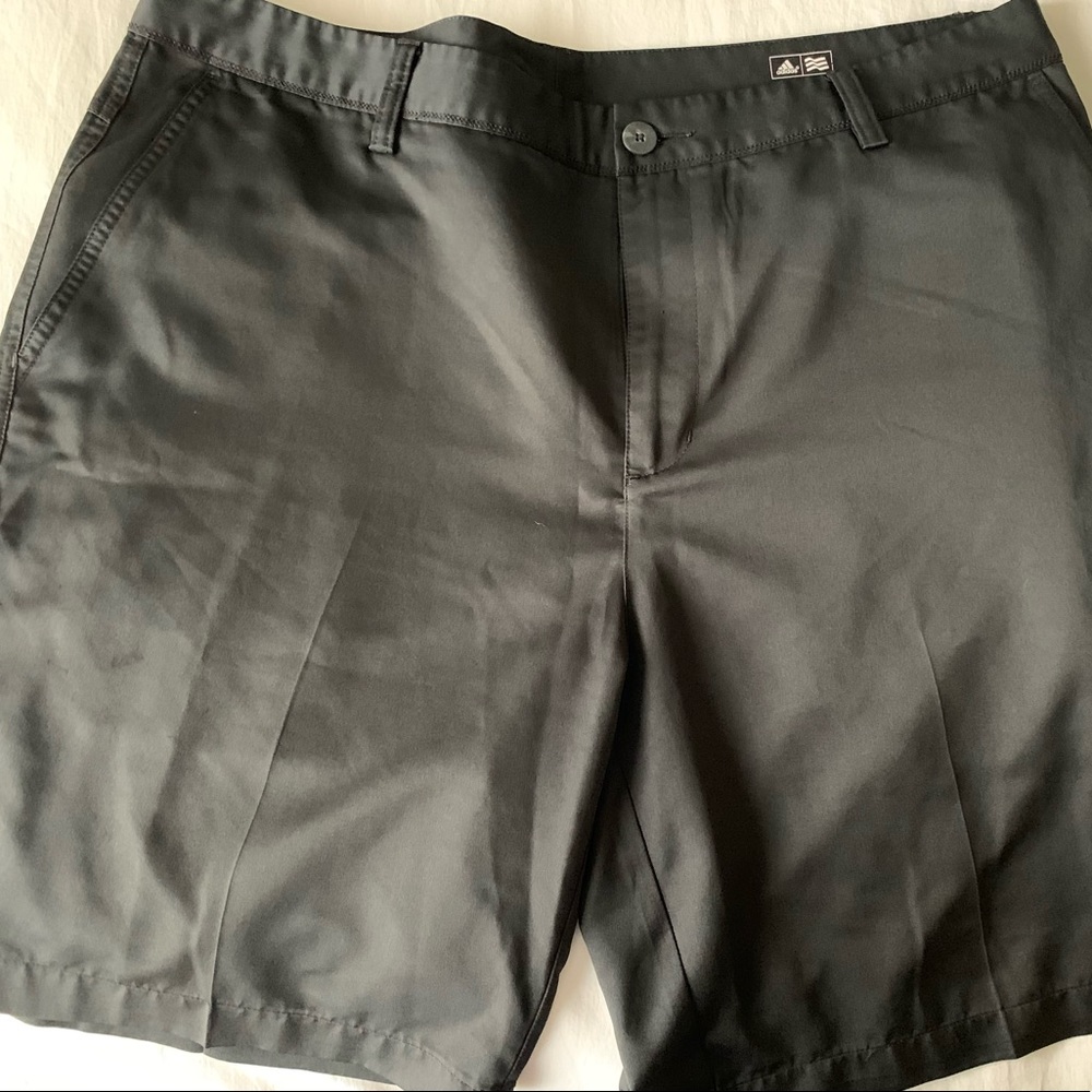 Adidas golf shorts 36